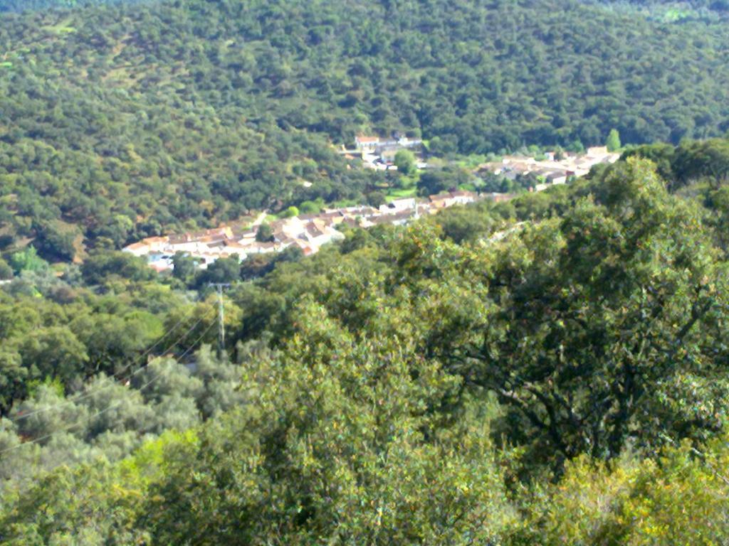 Pension Barrio Fuenteheridos Luaran gambar